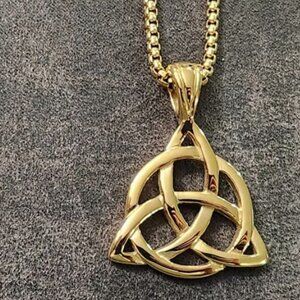 Gold Celtic Triquetra Necklace